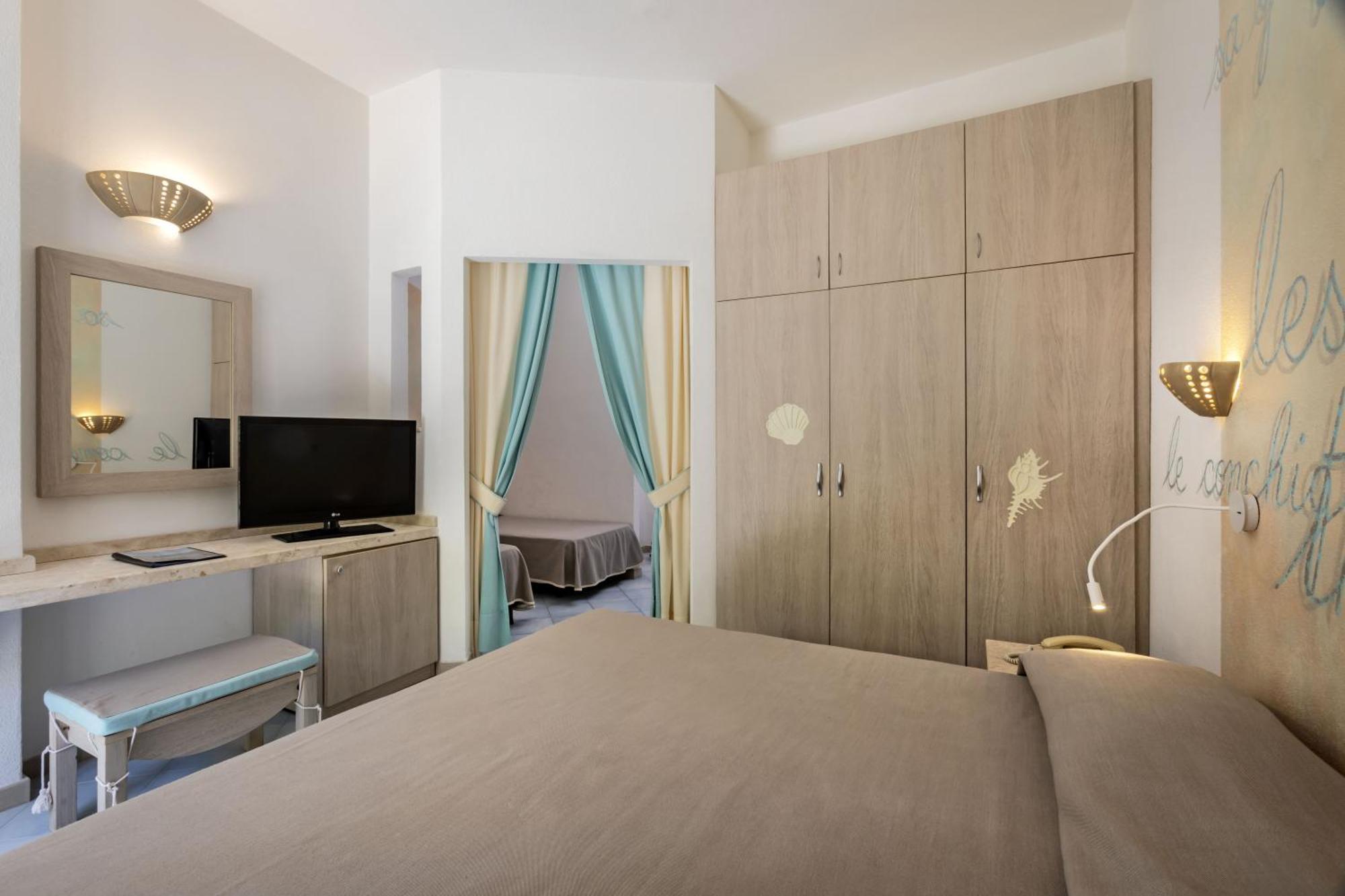 Hotel Corallaro ซานตา เตเรซา กัลลูรา ภายนอก รูปภาพ