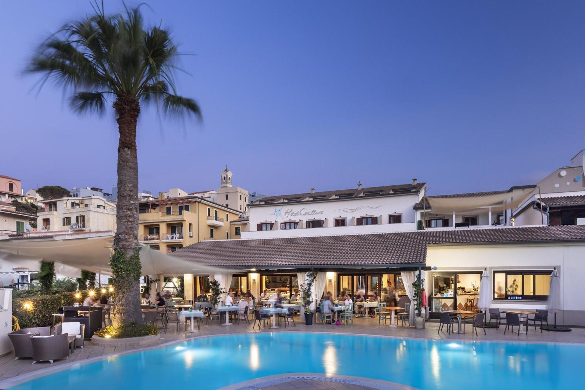 Hotel Corallaro ซานตา เตเรซา กัลลูรา ภายนอก รูปภาพ