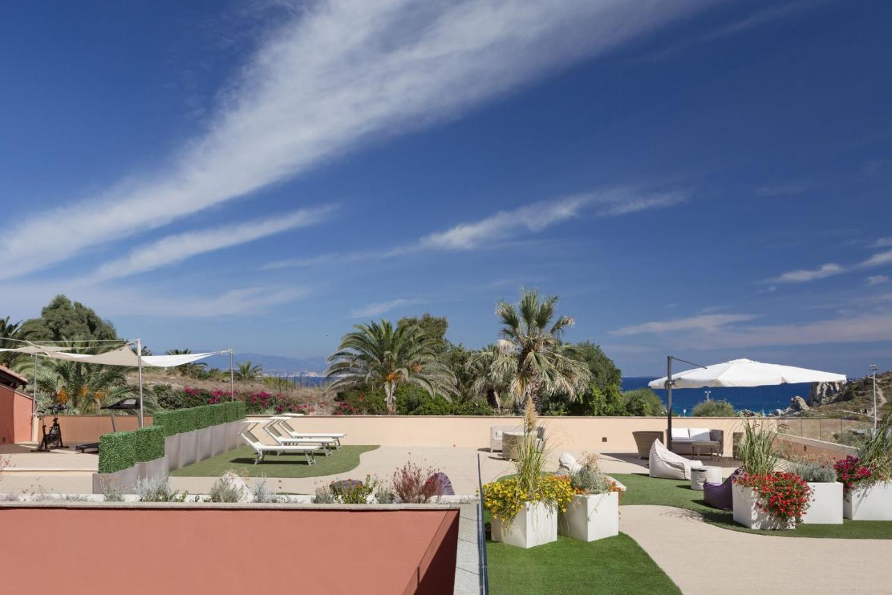 Hotel Corallaro ซานตา เตเรซา กัลลูรา ภายนอก รูปภาพ